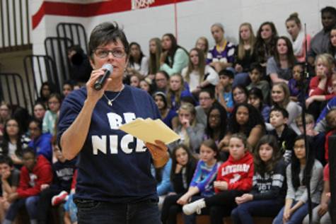 Monroe Middle School in Wheaton, Illinois on October 19, 2015 1